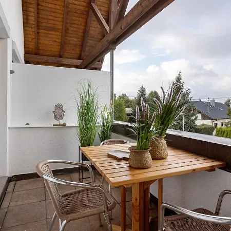 Appartement Holzaepfel *